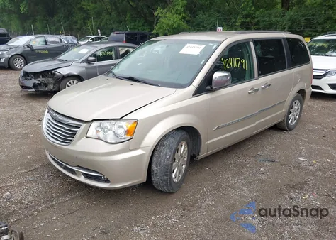 2015 Chrysler Town & Country Touring из США, поврежденный, VIN 2C4RC1BG6FR602012